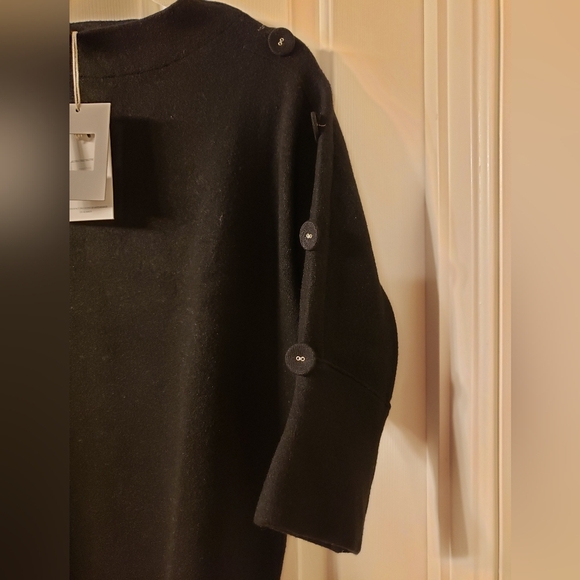 NWT! ITALIAN IMPORT Adorable Black Sweater w/ Button Adorned Sleeves (OS) - Picture 2 of 2